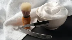 Pianka do golenia jako cudowny pomocnik: do czego może się przydać w domu?